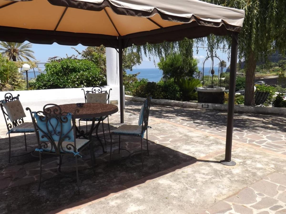 Case Vacanze Villa Lory Malfa  Exterior photo